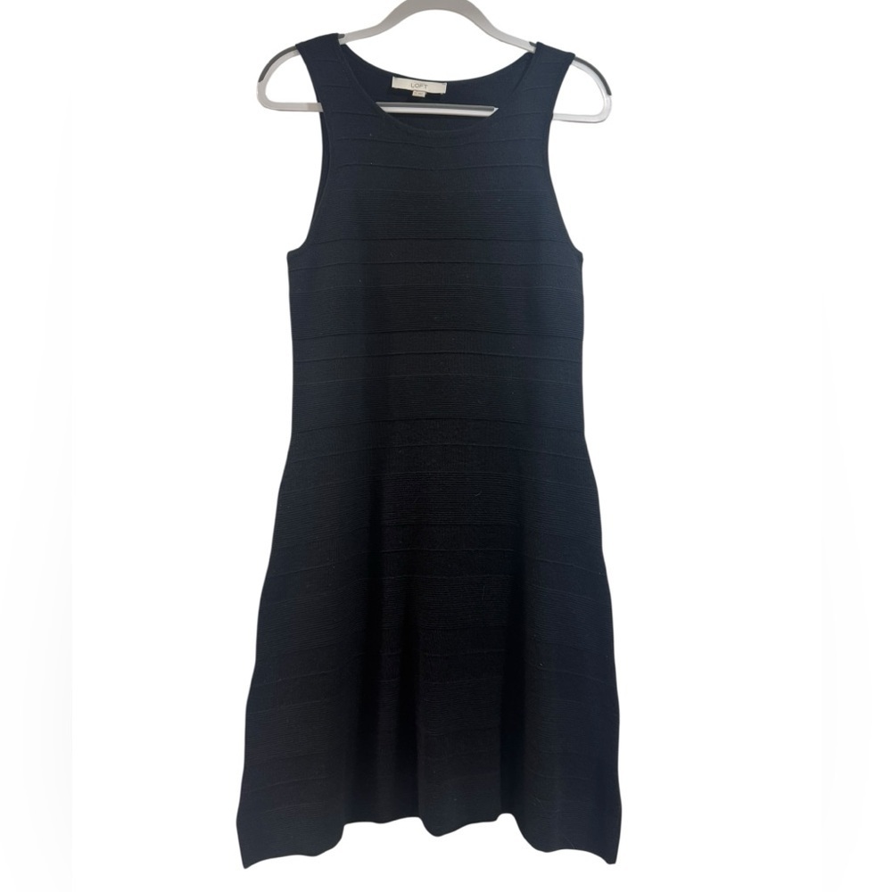LOFT Women’s Black Textured Ribbed Sleeveless Midi Dress Size Medium